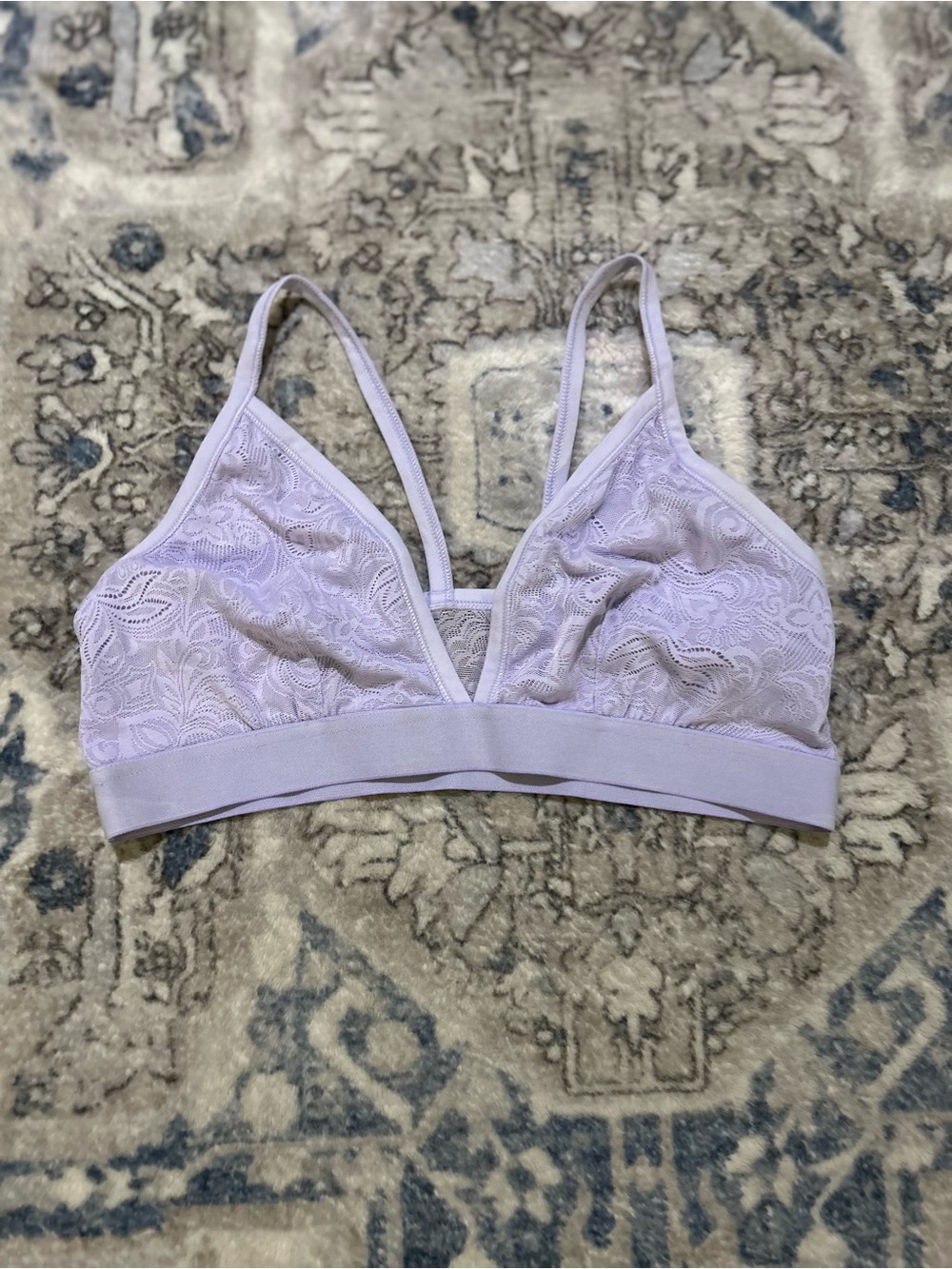 Maidenform Lace Bralette in Light Lavender - Women Intimates